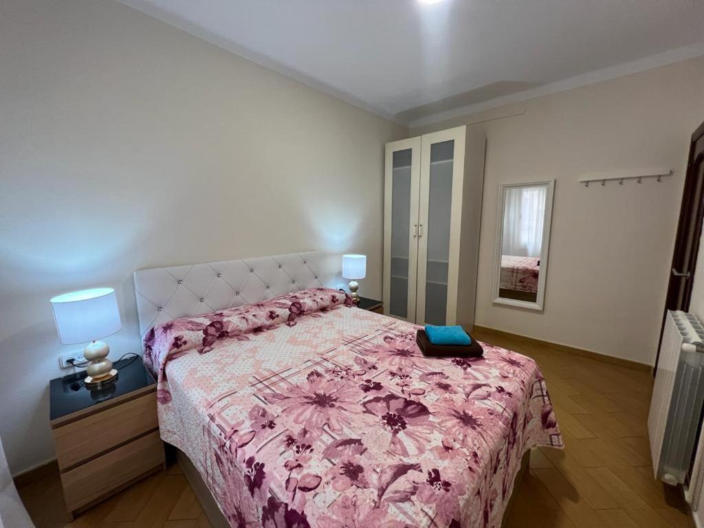 Rooms Nueva Valencia บาร์เซโลนา ภายนอก รูปภาพ