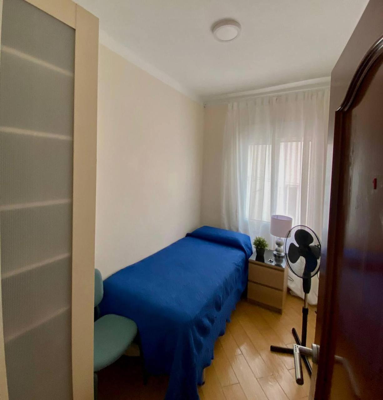 Rooms Nueva Valencia บาร์เซโลนา ภายนอก รูปภาพ