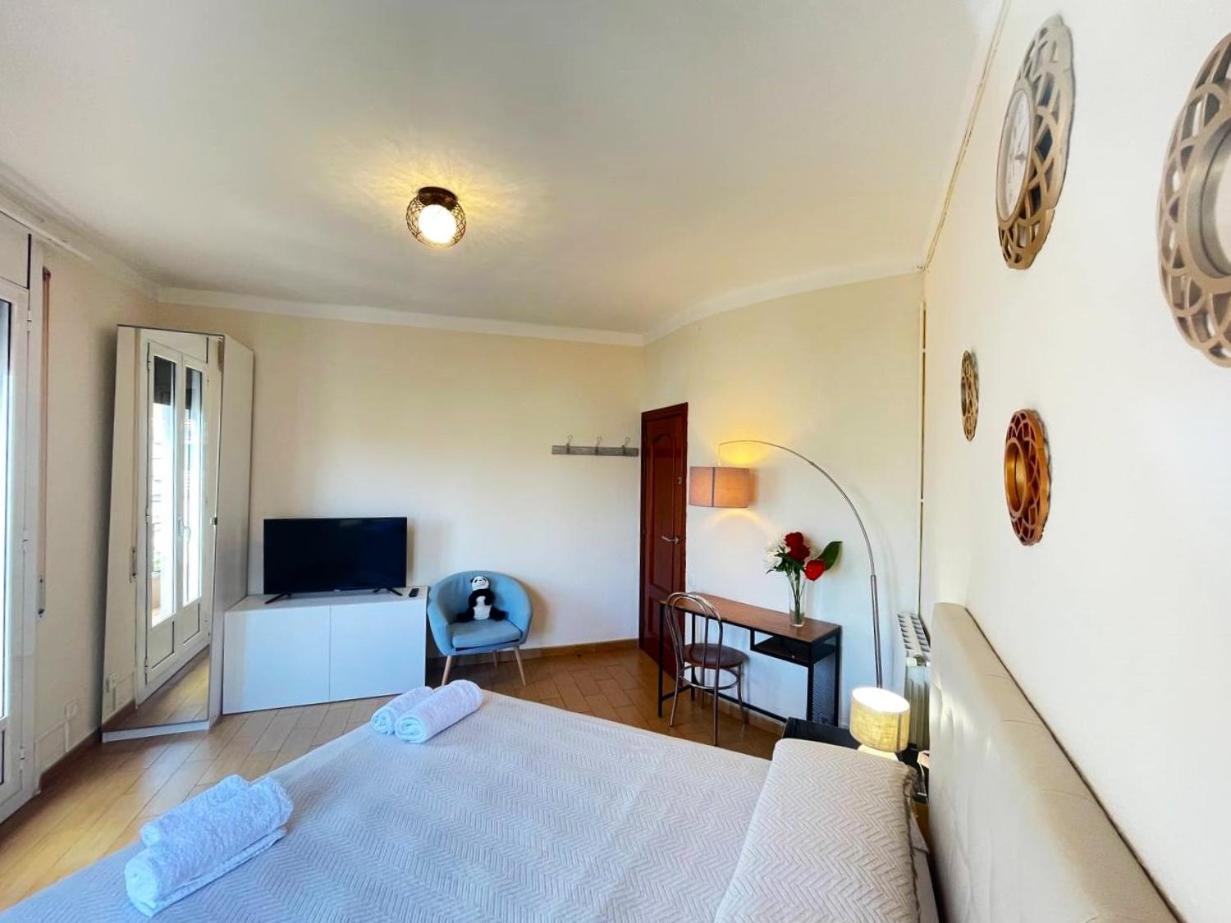 Rooms Nueva Valencia บาร์เซโลนา ภายนอก รูปภาพ