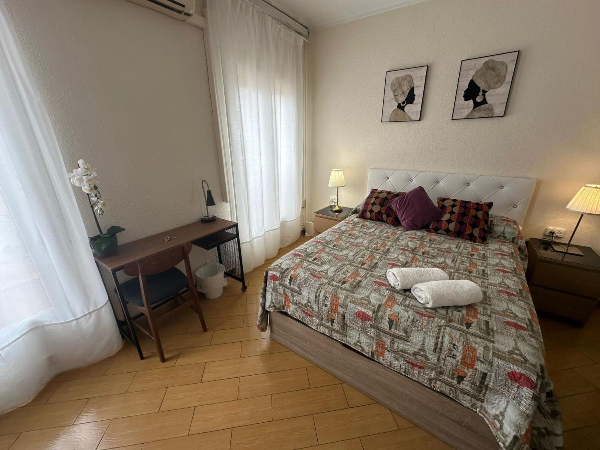 Rooms Nueva Valencia บาร์เซโลนา ภายนอก รูปภาพ